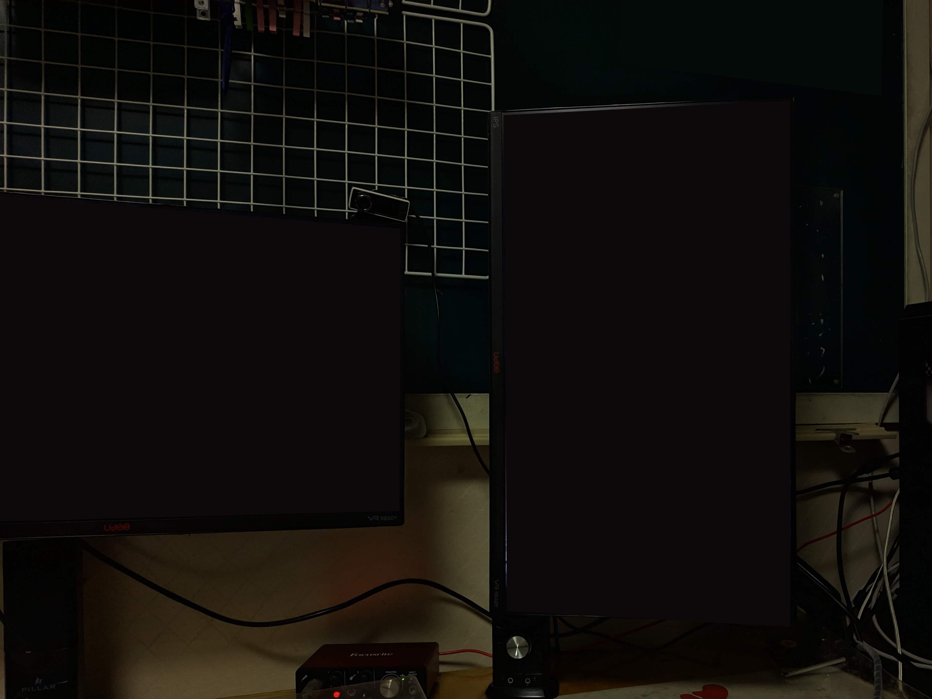 모니터 암 구매!