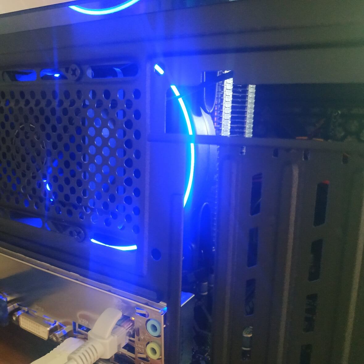 gi-x4 led